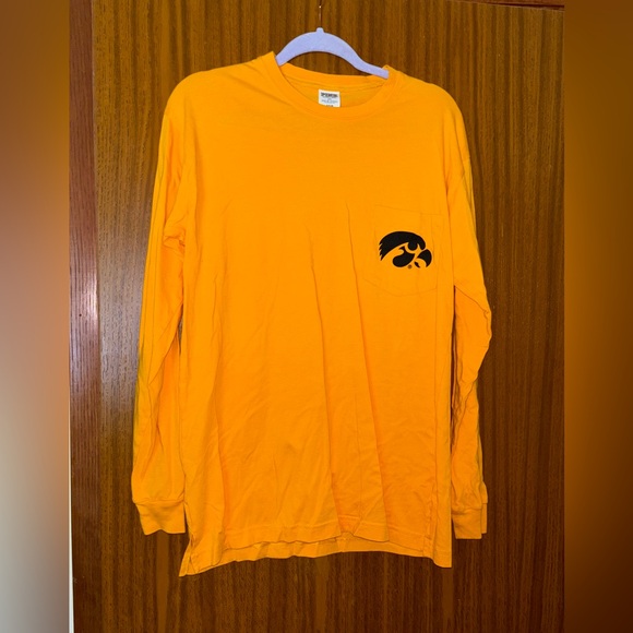 PINK Iowa Hawkeye Long Sleeve - Picture 2 of 3